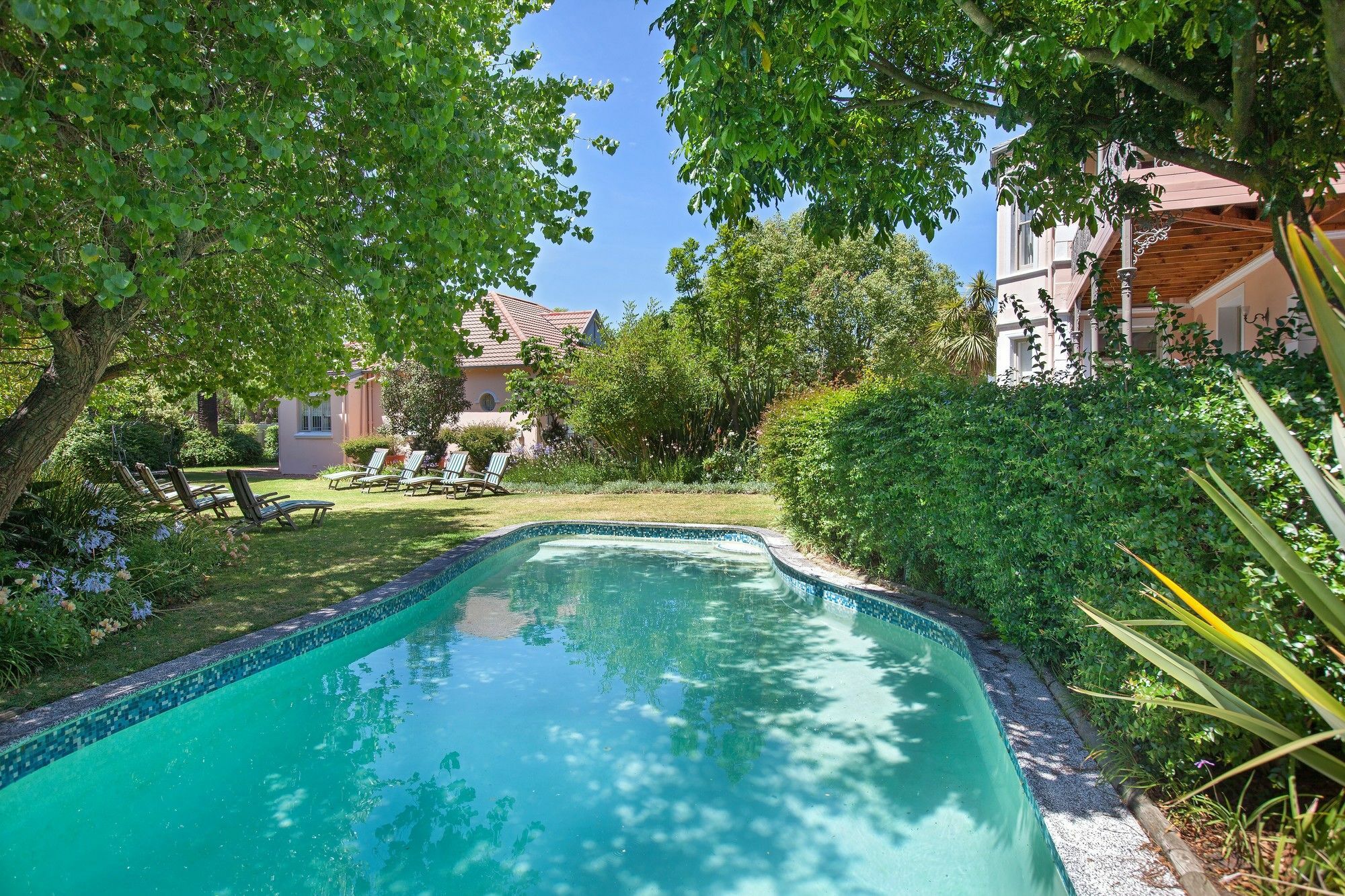 Medindi Manor Hotel Cape Town Exterior photo
